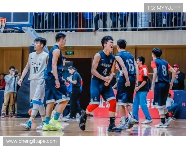 上海篮球队的节奏探讨与战术分析聚焦篮球发展新趋势